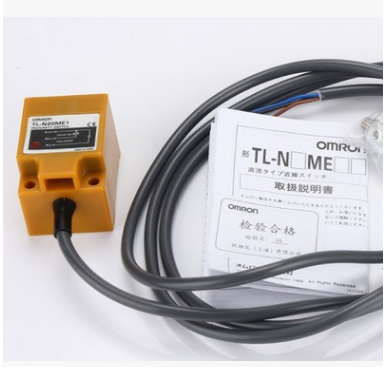 方型直流三線接近開關